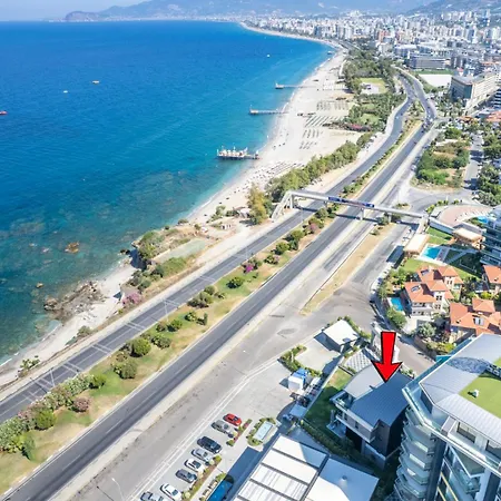 Luxury Seaview With 9000 M2 Access 别墅