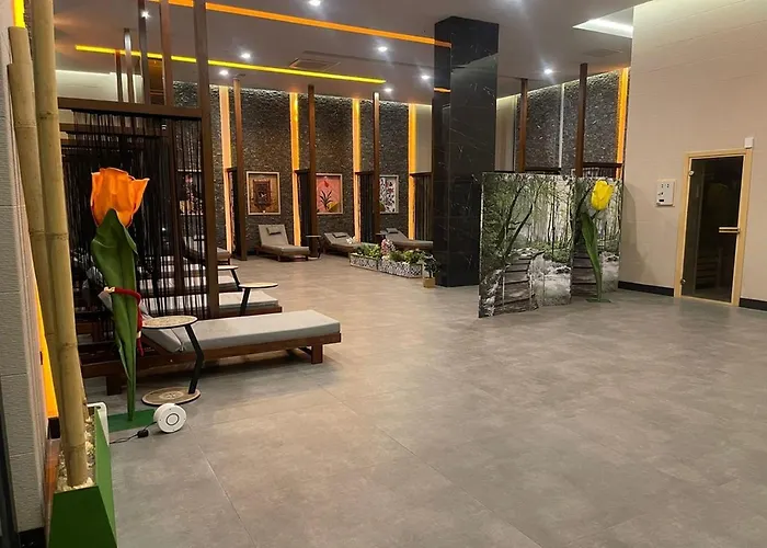 Luxury Seaview With 9000 M2 Access Villa Alanya