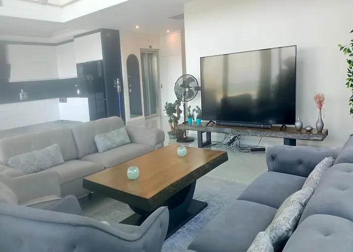 Villa Luxury Seaview With 9000 M2 Access *