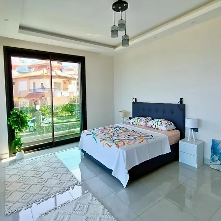Luxury Seaview With 9000 M2 Access فيلة