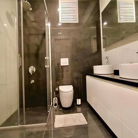 فيلة Luxury Seaview With 9000 M2 Access *