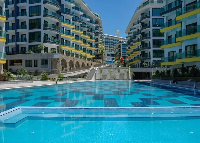Luxury Seaview With 9000 M2 Access * Alanya