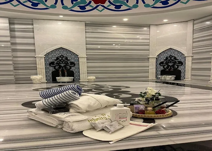 Luxury Seaview With 9000 M2 Access Alanya