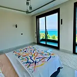 Luxury Seaview With 9000 M2 Access アランヤ