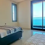Luxury Seaview With 9000 M2 Access ヴィラ *
