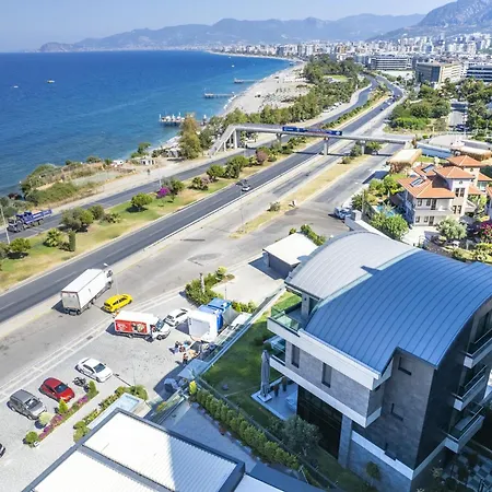 Luxury Seaview With 9000 M2 Access * Alanya