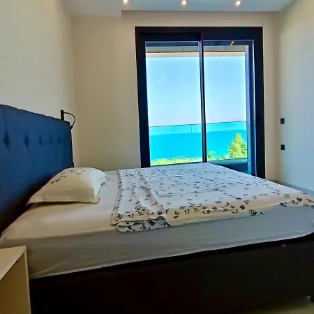 Luxury Seaview With 9000 M2 Access