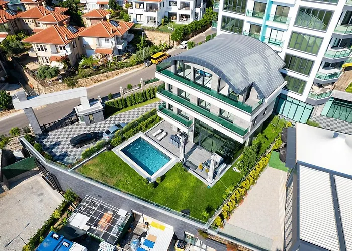 Вилла Luxury Seaview With 9000 M2 Access *