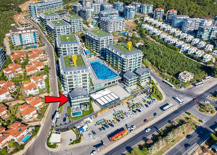 Luxury Seaview With 9000 M2 Access * Алания