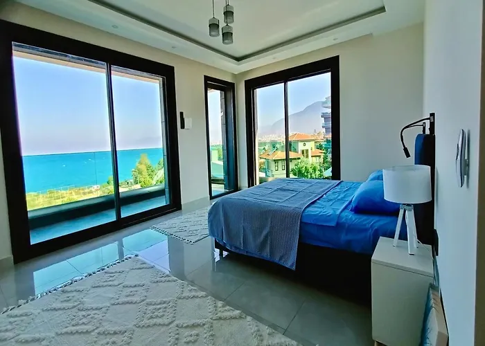 Вилла Luxury Seaview With 9000 M2 Access *