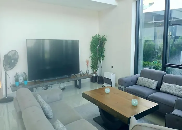 Luxury Seaview With 9000 M2 Access Вілла Аланія